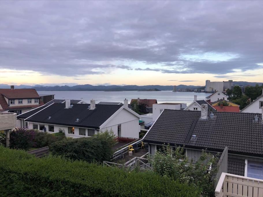 Lovely Views Across The Fjord, Free Parking *