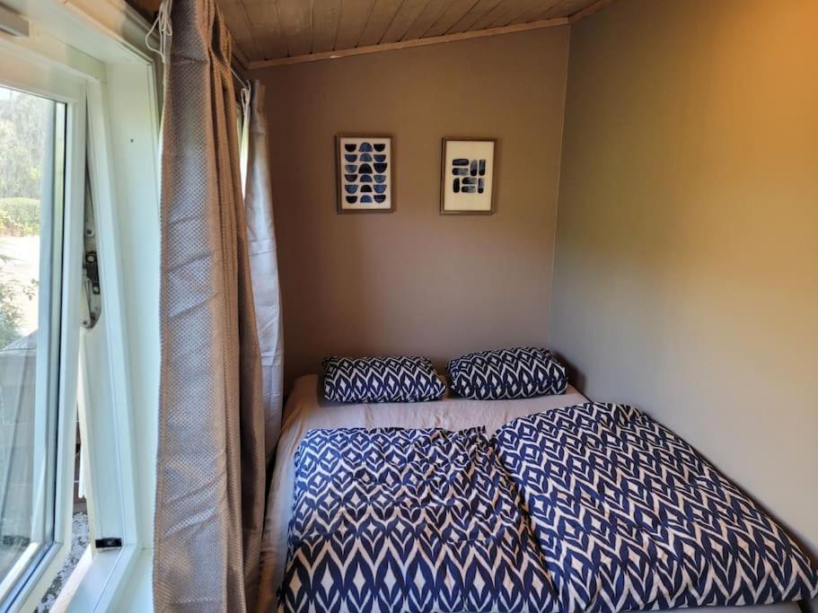 Lovely Views Across The Fjord, Free Parking Apartment